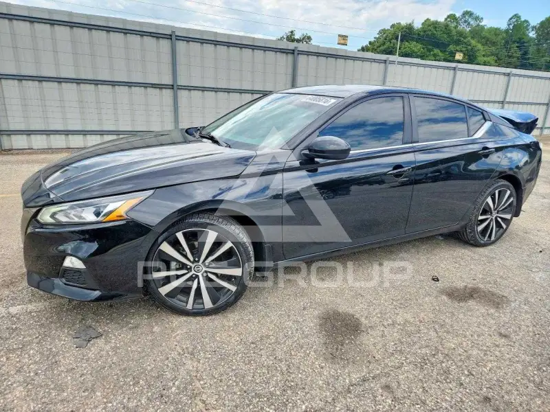 2022 Nissan ALTIMA photo