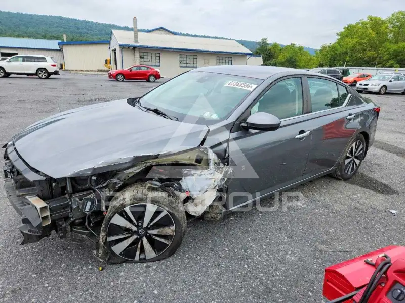 2022 Nissan ALTIMA фото