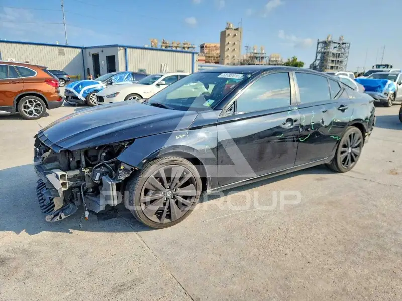 2022 Nissan ALTIMA фото