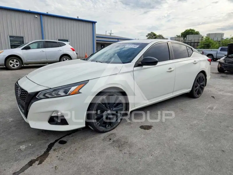 2022 Nissan ALTIMA фото