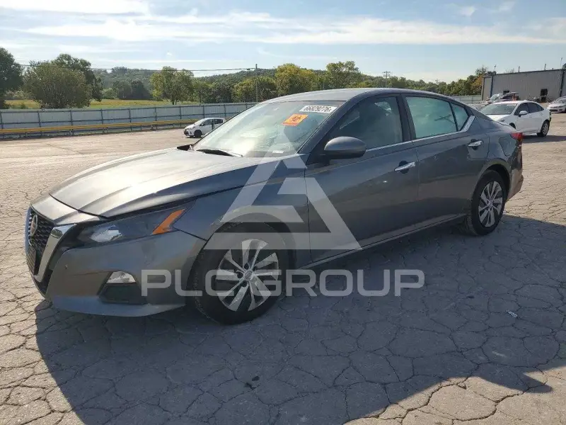 2022 Nissan ALTIMA фото