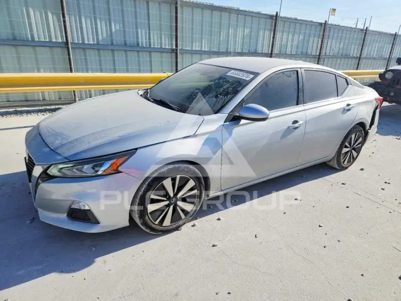 2022 Nissan ALTIMA фото