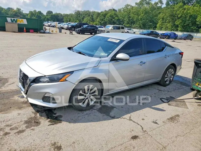 2022 Nissan ALTIMA фото