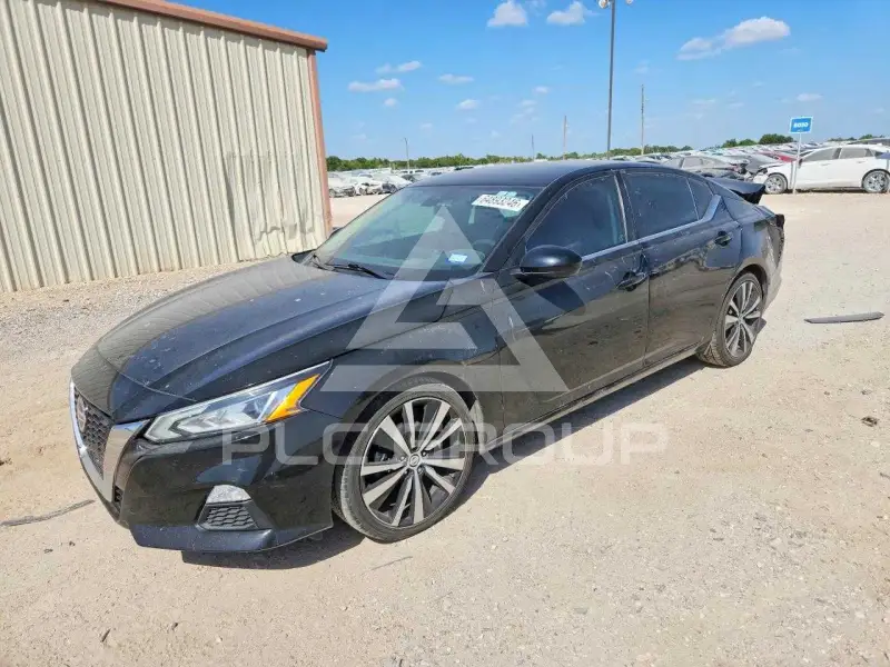 2022 Nissan ALTIMA photo