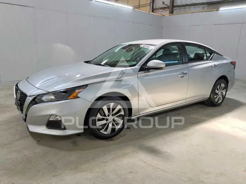 2022 Nissan ALTIMA фото