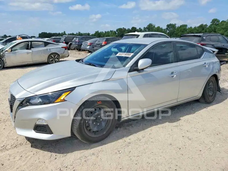 2022 Nissan ALTIMA фото