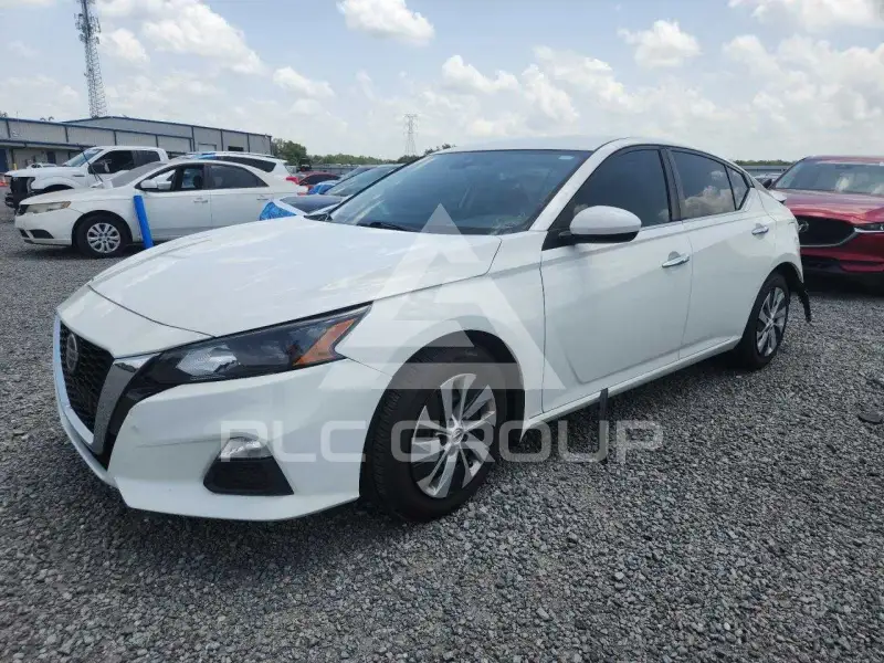 2022 Nissan ALTIMA фото