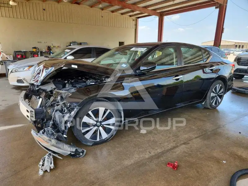 2022 Nissan ALTIMA фото