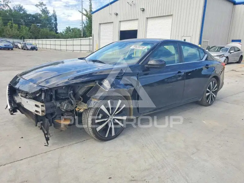 2022 Nissan ALTIMA photo