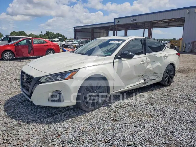 2022 Nissan ALTIMA фото