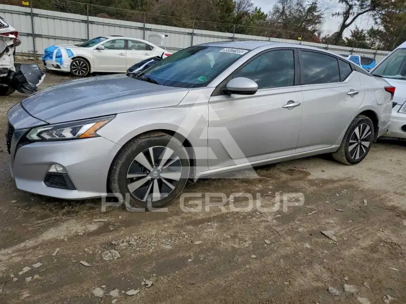 2022 Nissan ALTIMA photo