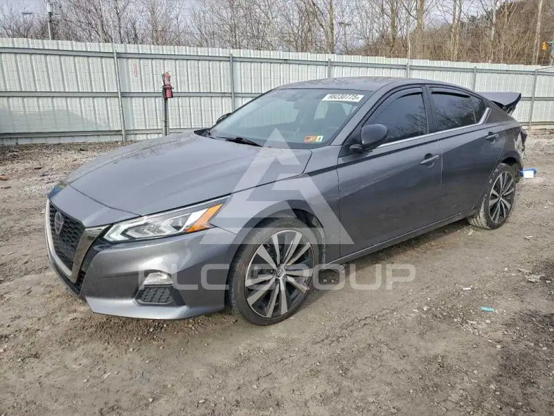 2022 Nissan ALTIMA photo