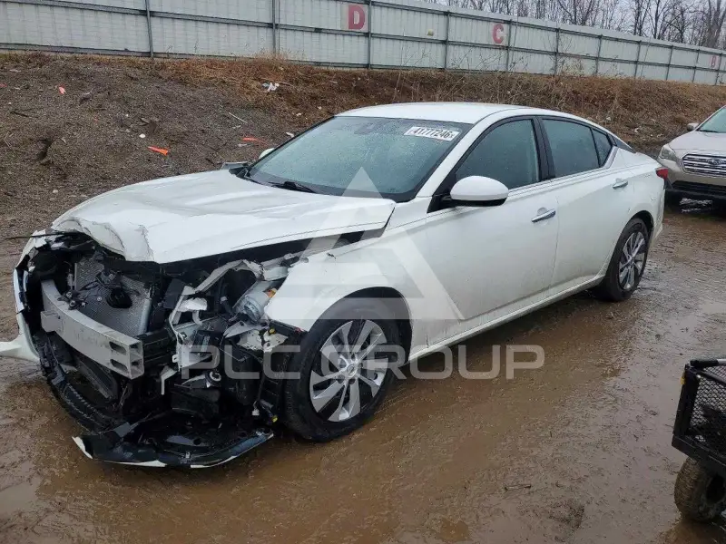 2022 Nissan ALTIMA фото