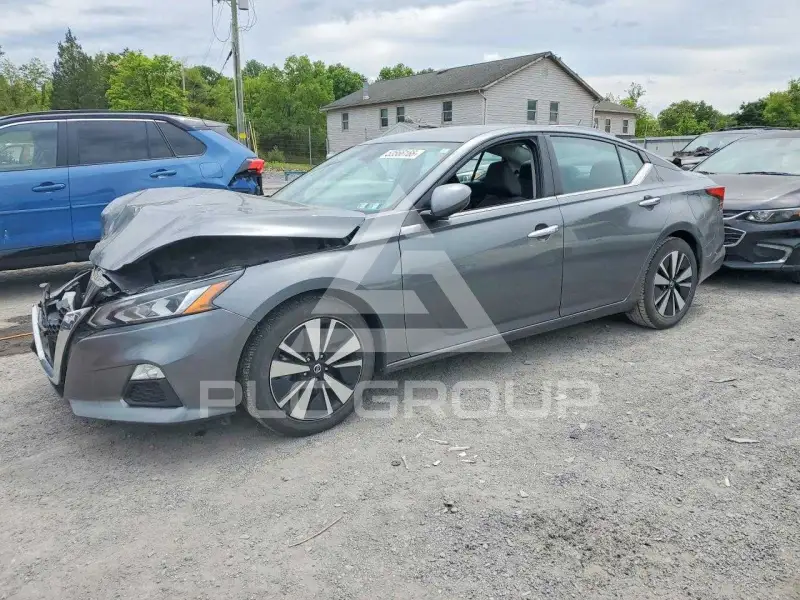 2022 Nissan ALTIMA фото