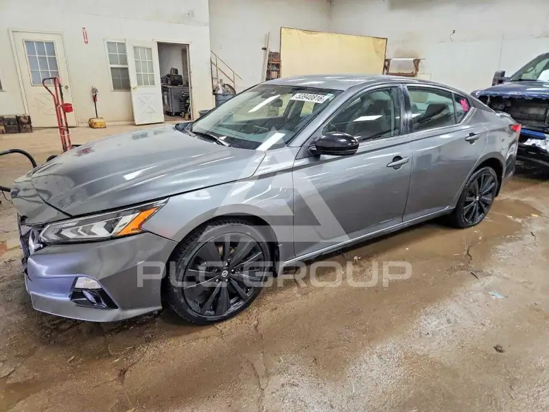 2022 Nissan ALTIMA photo