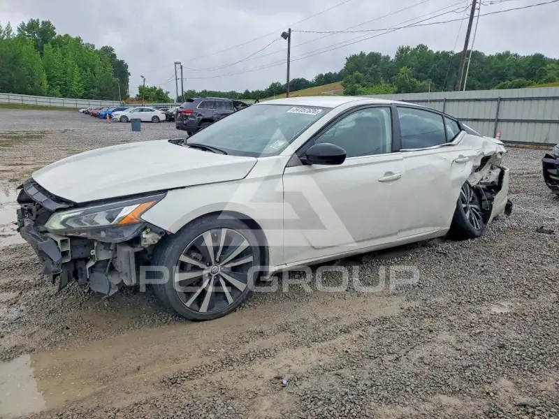 2022 Nissan ALTIMA фото
