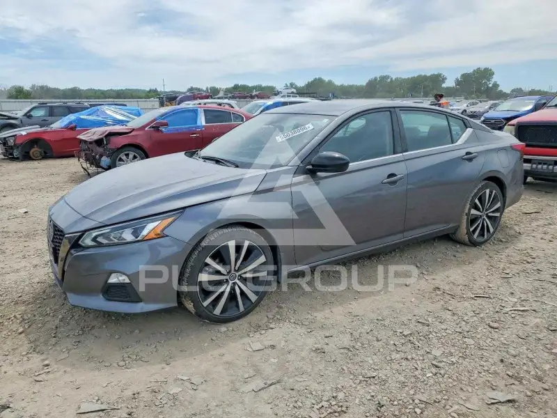 2022 Nissan ALTIMA фото