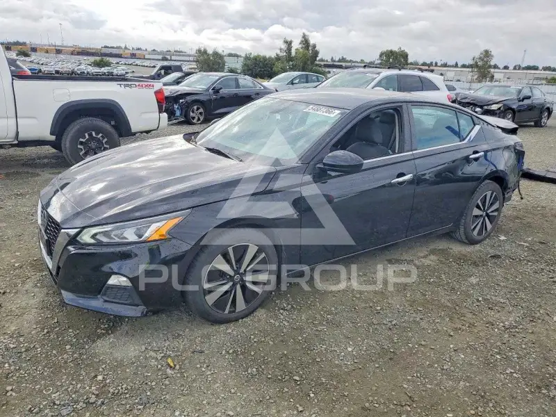 2022 Nissan ALTIMA фото