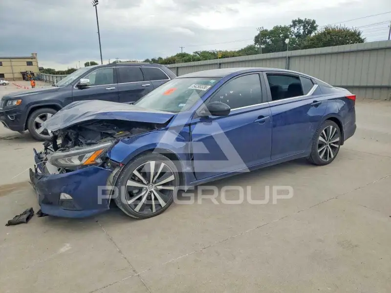 2022 Nissan ALTIMA фото