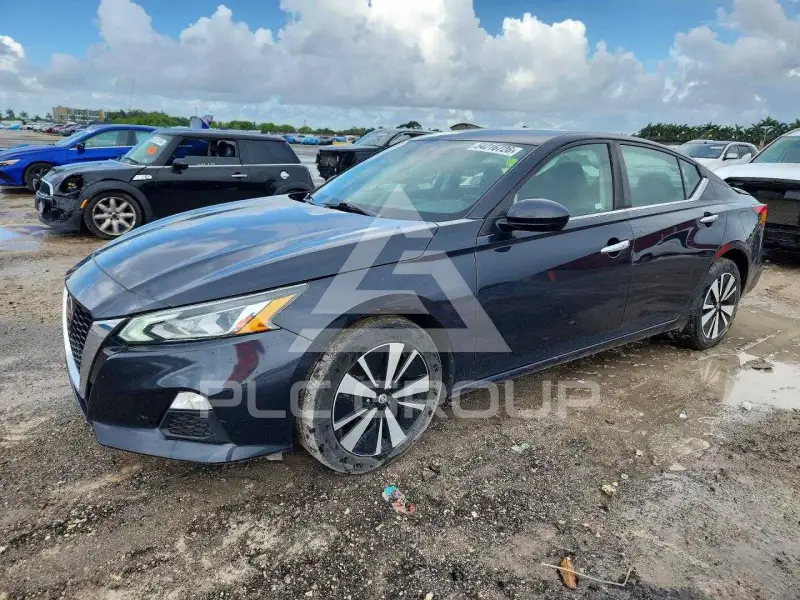 2022 Nissan ALTIMA фото