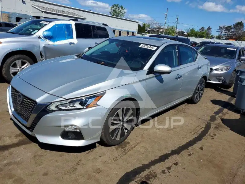 2022 Nissan ALTIMA photo