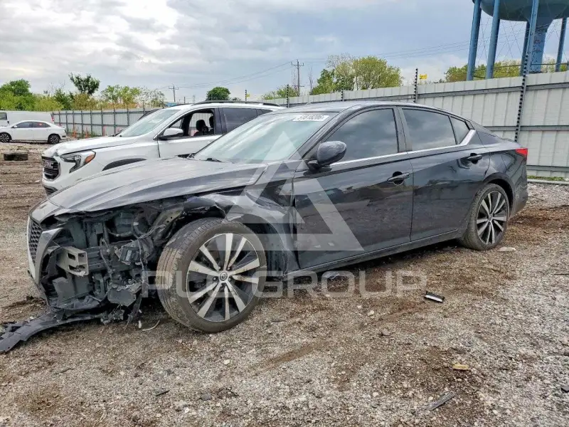 2022 Nissan ALTIMA фото