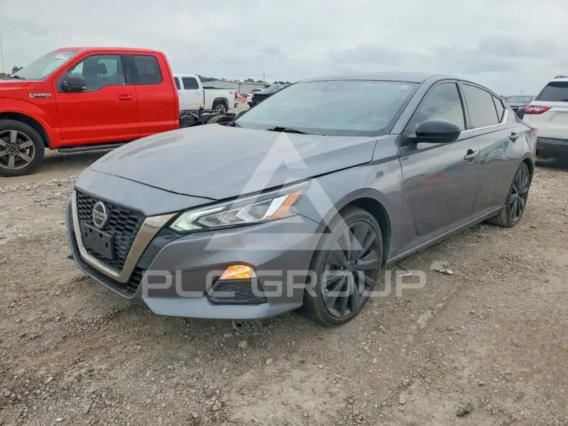 2022 Nissan ALTIMA photo