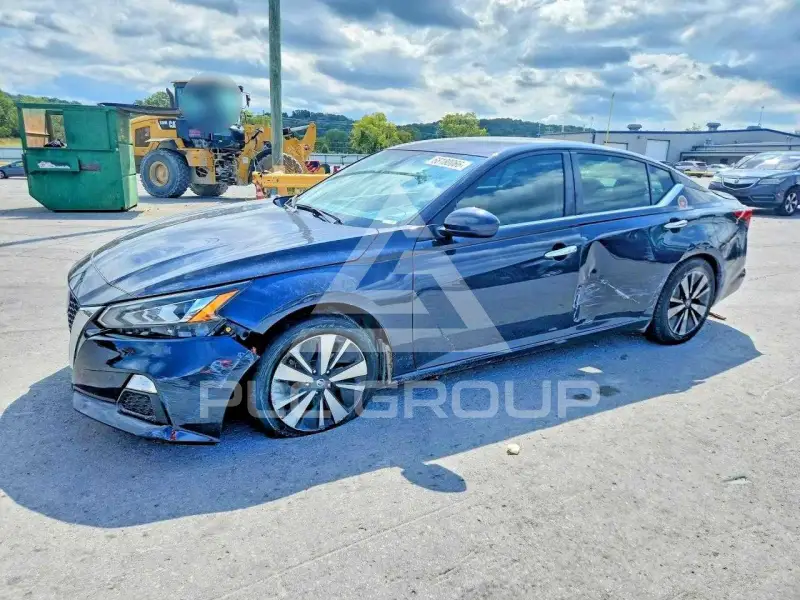 2022 Nissan ALTIMA photo