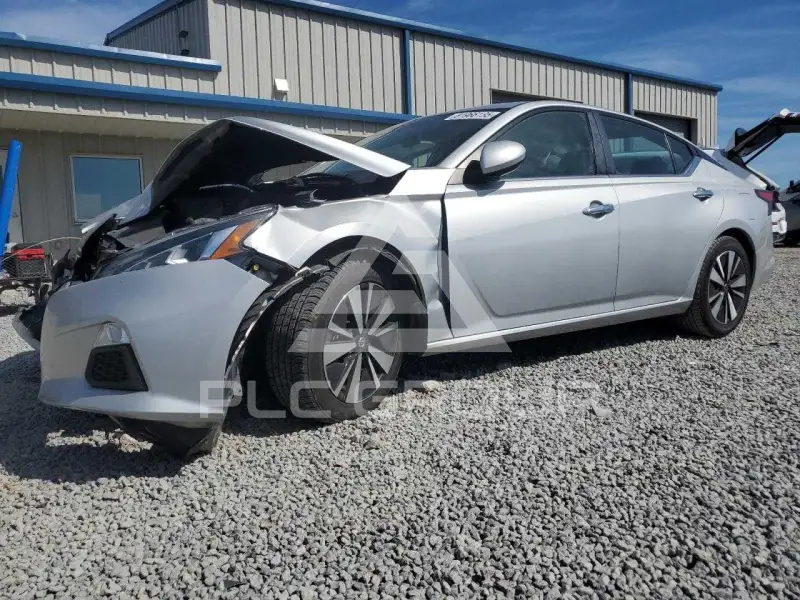 2022 Nissan ALTIMA фото