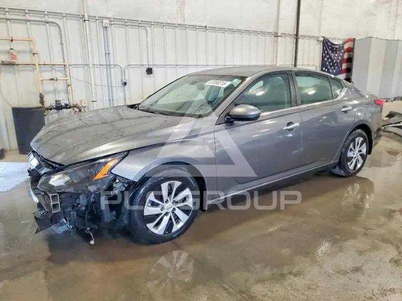 2022 Nissan ALTIMA photo