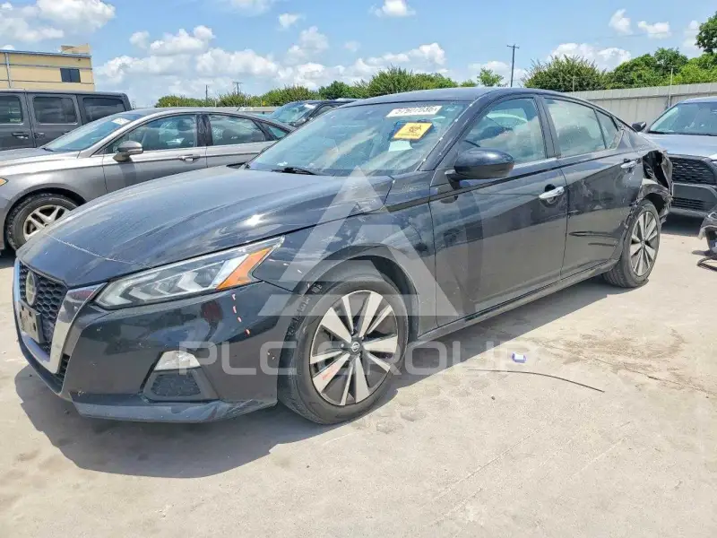 2022 Nissan ALTIMA photo