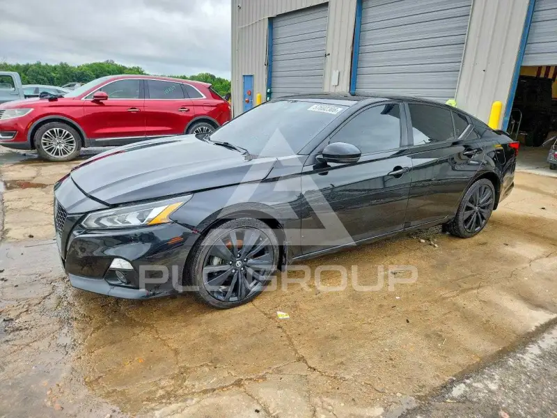 2022 Nissan ALTIMA photo