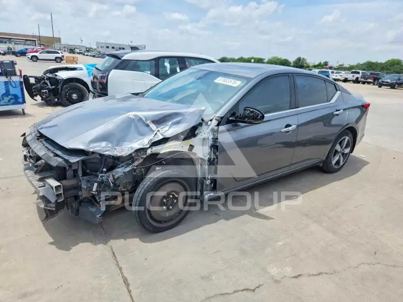 2022 Nissan ALTIMA фото