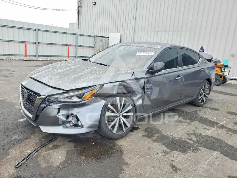 2022 Nissan ALTIMA фото