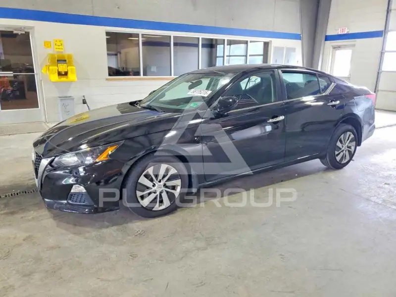 2022 Nissan ALTIMA фото