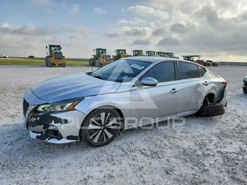 2022 Nissan ALTIMA фото