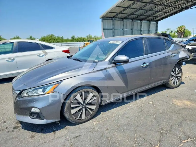 2022 Nissan ALTIMA фото
