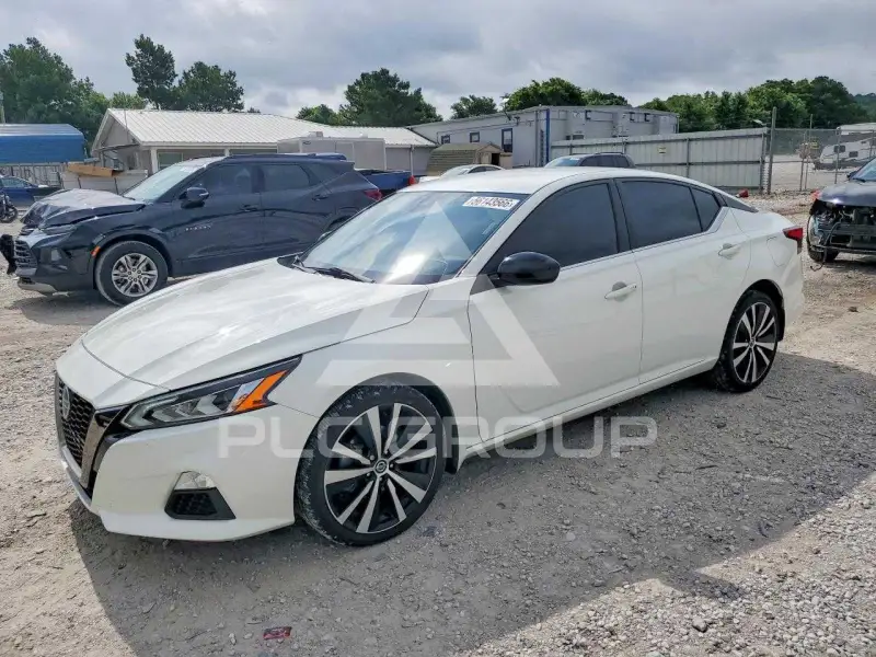 2022 Nissan ALTIMA фото