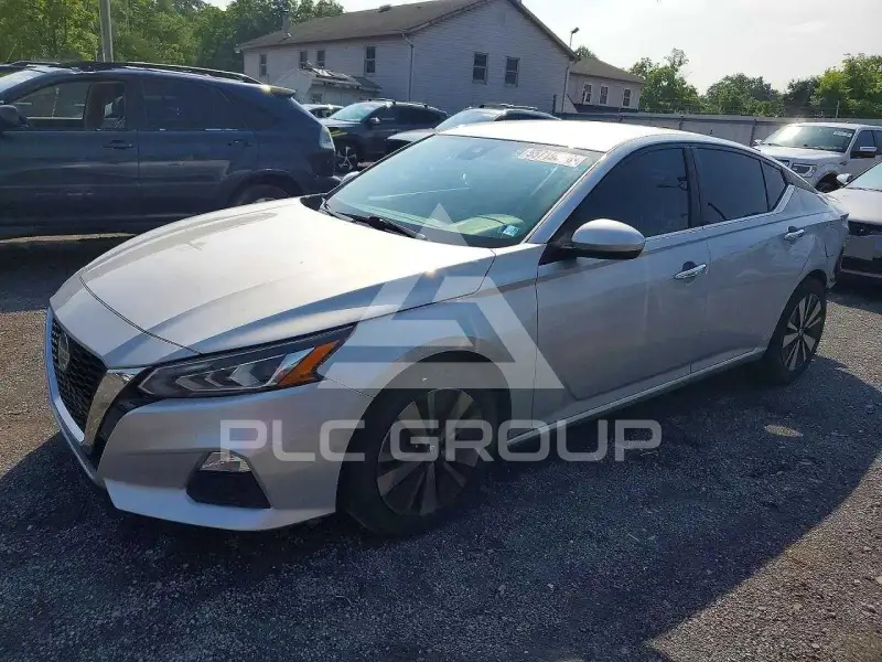 2022 Nissan ALTIMA фото