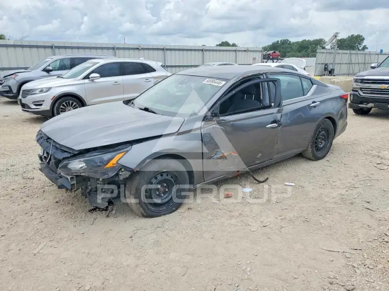 2022 Nissan ALTIMA photo