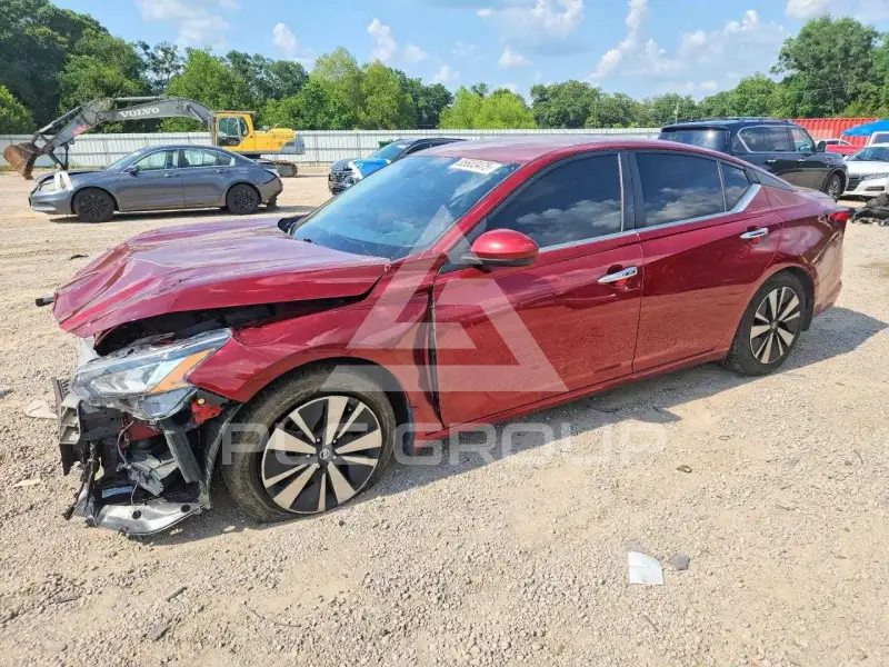 2022 Nissan ALTIMA photo