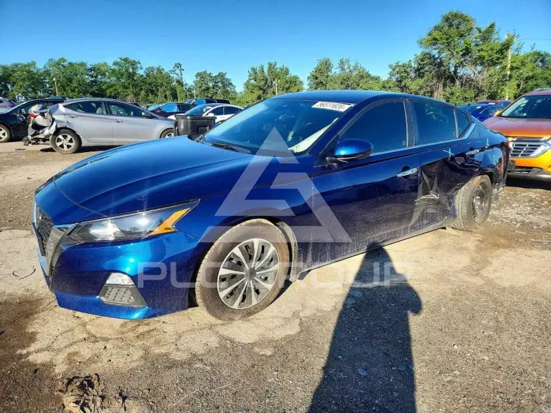 2022 Nissan ALTIMA фото