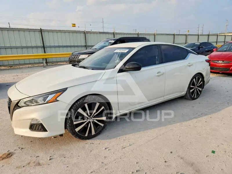 2022 Nissan ALTIMA фото
