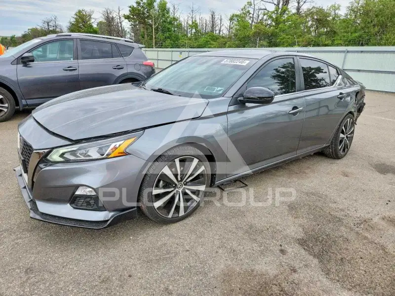 2022 Nissan ALTIMA photo