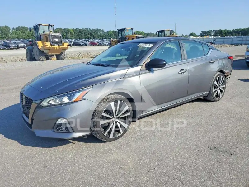 2022 Nissan ALTIMA photo