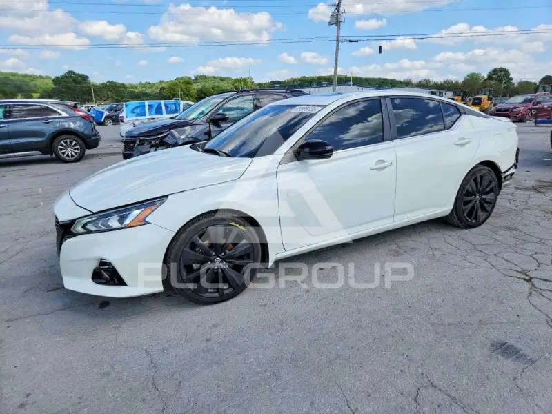 2022 Nissan ALTIMA фото