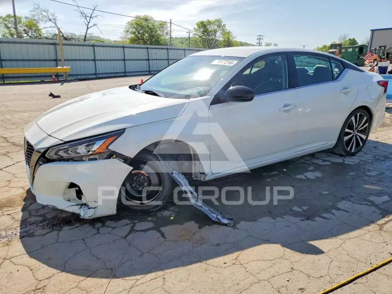 2022 Nissan ALTIMA фото