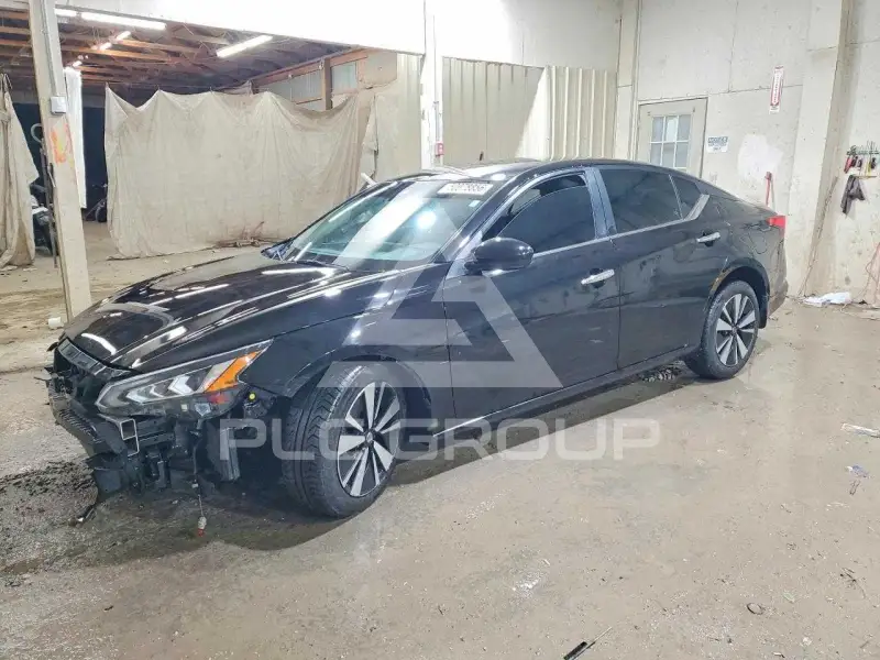 2022 Nissan ALTIMA photo