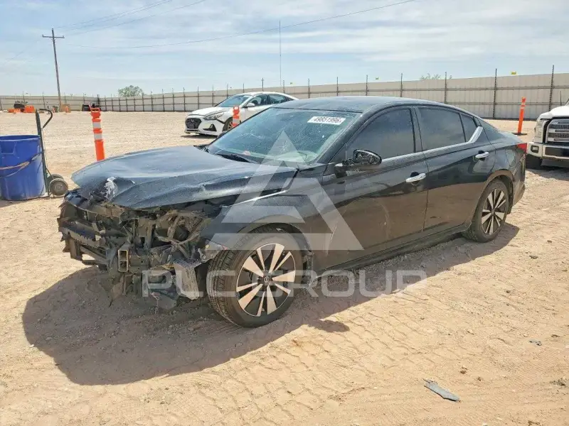 2022 Nissan ALTIMA photo
