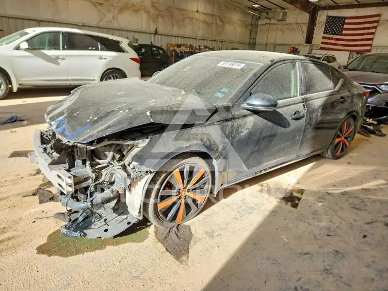 2022 Nissan ALTIMA photo